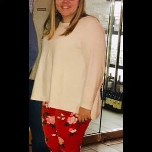 White Open back Sweater XXL